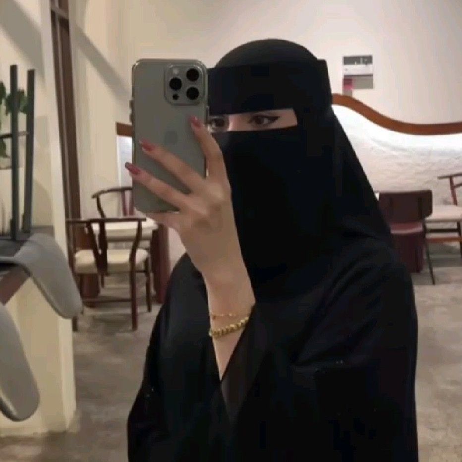 Hur