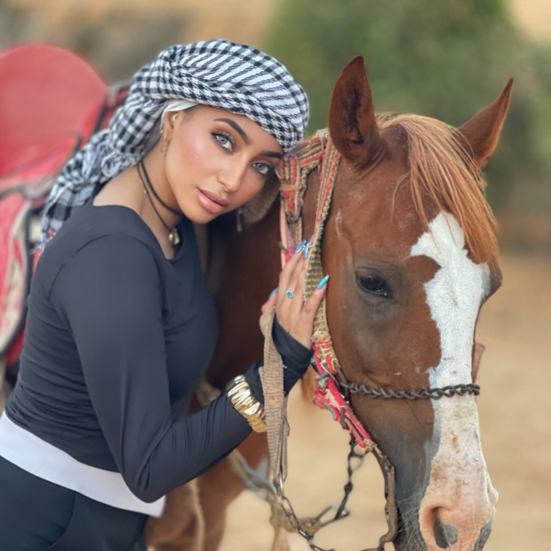 Dina_Elfaress