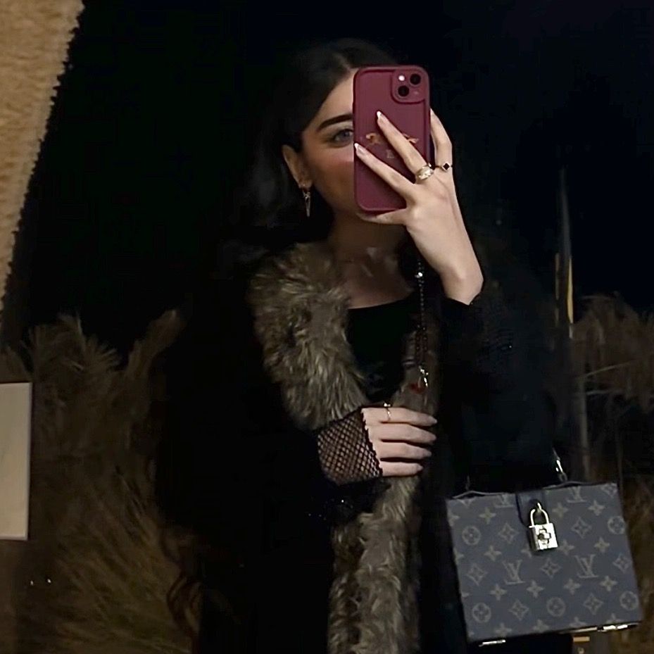 Loma Blogger