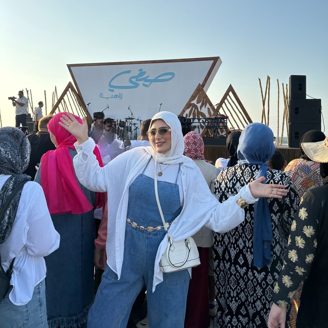 Esraa Hasona691