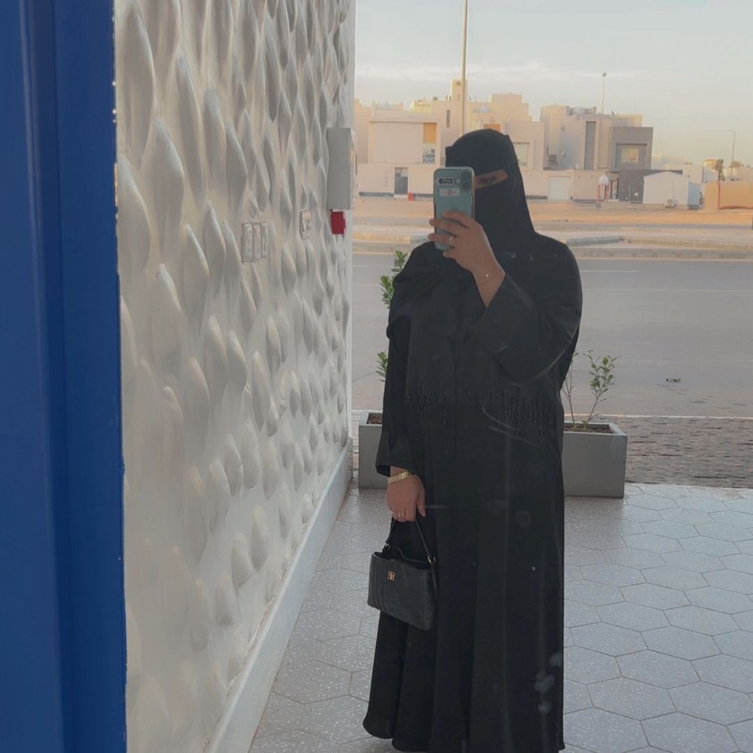 رِ| R