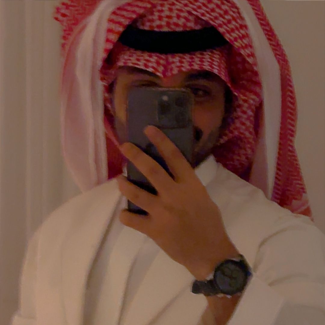 خبير الازياء فؤاد باشا